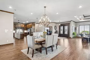 2009 Lakeshore Dr, Cleburne, TX 76033 - Photo 6