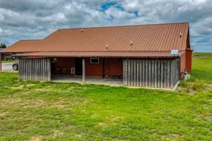 5500 County Rd 302, Grandview, TX 76050 - Photo 34