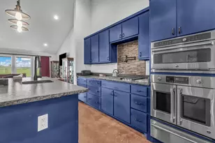 5500 County Rd 302, Grandview, TX 76050 - Photo 14
