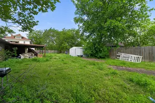 401 Peach St, Sanger, TX 76266 - Photo 4