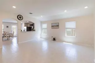 908 Mercury Dr, Princeton, TX 75407 - Photo 2