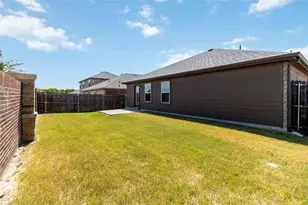 908 Mercury Dr, Princeton, TX 75407 - Photo 16