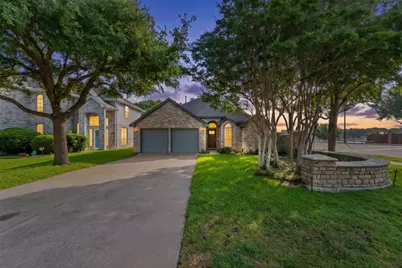 2400 Lakeshore Drive, Flower Mound, TX 75028 - Photo 2