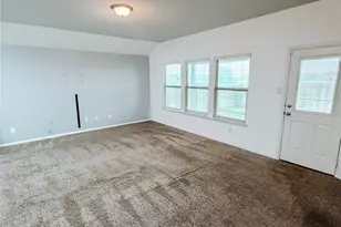 3217 Quiet Valley Rd, Fort Worth, TX 76123 - Photo 12