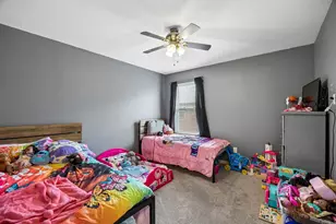 404 Dublin St, Lewisville, TX 75067 - Photo 14