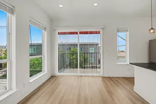 2217 N Fitzhugh Ave, Dallas, TX 75204 - Photo 18