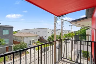 2217 N Fitzhugh Ave, Dallas, TX 75204 - Photo 16