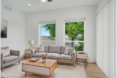 2217 N Fitzhugh Avenue #302, Dallas, TX 75204 - Photo 6