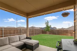 196 Tanager Dr, Rhome, TX 76078 - Photo 16