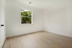 7950 Olusta Dr, Dallas, TX 75217 - Photo 10