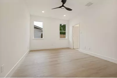 7950 Olusta Drive, Dallas, TX 75217 - Photo 8
