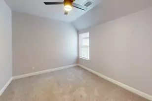 639 Caprice Blf, Fate, TX 75189 - Photo 16