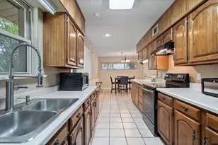 717 Van Horn Dr, Irving, TX 75060 - Photo 12