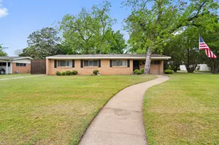 717 Van Horn Dr, Irving, TX 75060 - Photo 2