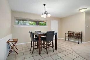 717 Van Horn Dr, Irving, TX 75060 - Photo 10