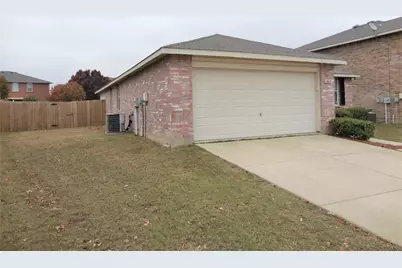 3617 Andalusian Drive, Denton, TX 76210 - Photo 2