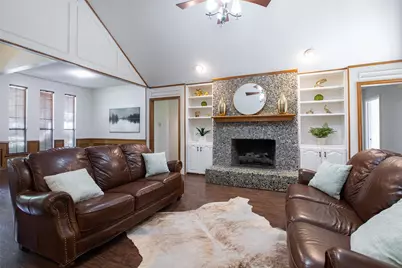 606 Winding Hollow Court, Coppell, TX 75019 - Photo 8