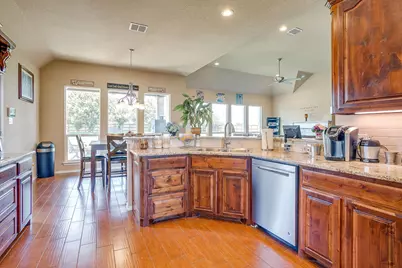 5400 Posada Drive, Fort Worth, TX 76036 - Photo 10