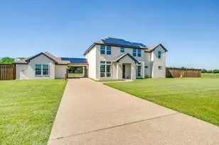 5400 Posada Dr, Fort Worth, TX 76036 - Photo 1