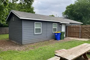 401 S McEntire Ct, White Settlement, TX 76108 - Photo 30