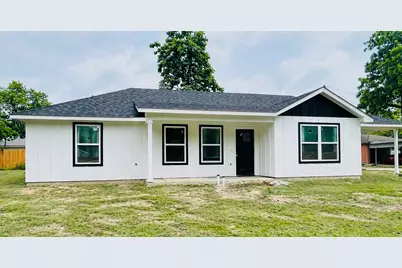 251 E Fort Worth Avenue, Cooper, TX 75432 - Photo 1