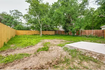 2219 E Ann Arbor Avenue, Dallas, TX 75216 - Photo 12