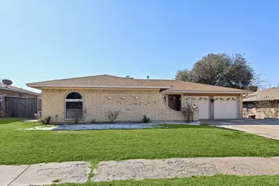2106 Avalon Lane, Arlington, TX 76014 - Photo 1