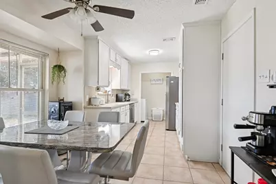 2106 Avalon Lane, Arlington, TX 76014 - Photo 10