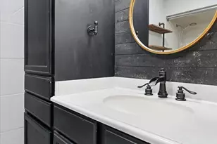 2902 Panhandle Dr, Grapevine, TX 76051 - Photo 16