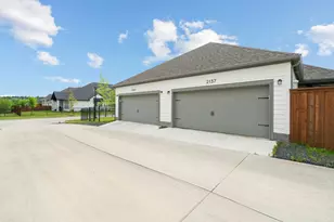 2141 Eastus Ln, Fort Worth, TX 76008 - Photo 32