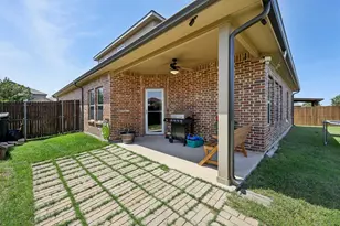 1332 Foxglove Ln, Burleson, TX 76028 - Photo 32
