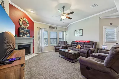 1332 Foxglove Lane, Burleson, TX 76028 - Photo 8