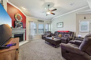1332 Foxglove Ln, Burleson, TX 76028 - Photo 8