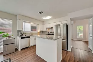 2001 Village Creek Dr, Garland, TX 75040 - Photo 14