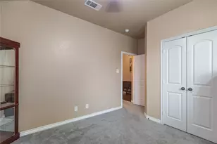 404 Brookhollow Ln, Saginaw, TX 76131 - Photo 12