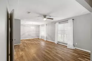 1804 W Cedar Elm Dr, Arlington, TX 76012 - Photo 10