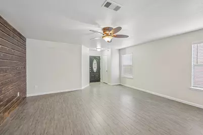 8820 Valley River Drive, Fort Worth, TX 76244 - Photo 6