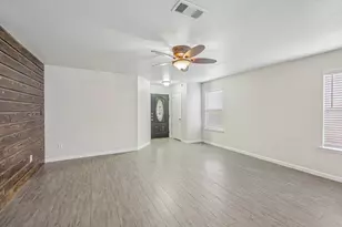 8820 Valley River Dr, Fort Worth, TX 76244 - Photo 6