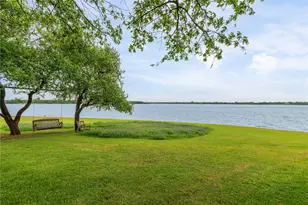 3913 S Shore Cir, Little Elm, TX 75068 - Photo 38