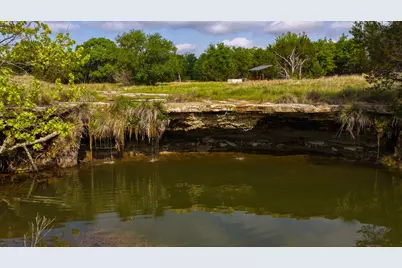 587 County Road 105, Hamilton, TX 76531 - Photo 10