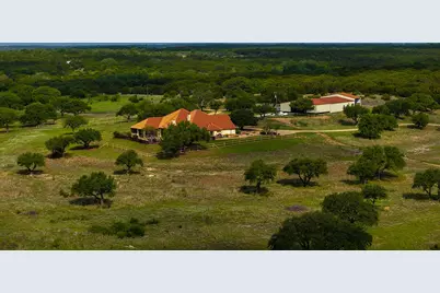 587 County Road 105, Hamilton, TX 76531 - Photo 4