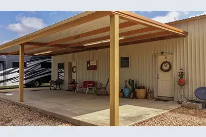 587 County Road 105, Hamilton, TX 76531 - Photo 32