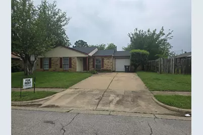 820 Lawndale Drive, Arlington, TX 76017 - Photo 1
