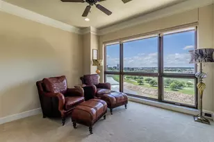 501 Samuels Ave, Fort Worth, TX 76102 - Photo 14