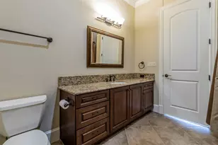 501 Samuels Ave, Fort Worth, TX 76102 - Photo 16