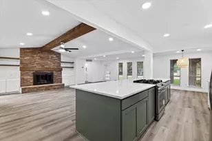 905 Bromwich St, Garland, TX 75040 - Photo 18
