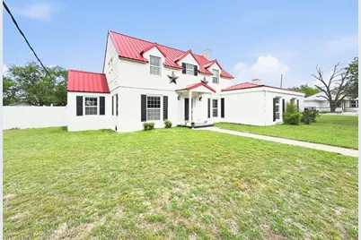 609 E Main Street, Hamilton, TX 76531 - Photo 2