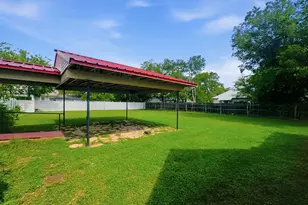 609 E Main St, Hamilton, TX 76531 - Photo 8