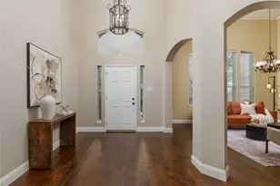 9705 Southern Hills Dr, Plano, TX 75025 - Photo 4