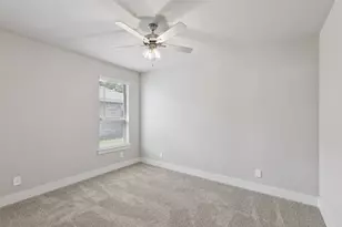 632 Mooney Dr, Saginaw, TX 76179 - Photo 8